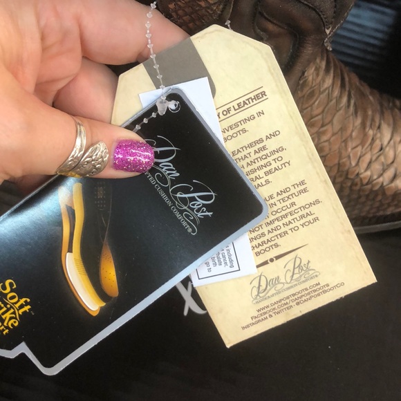 Dan Post ladies 6’ Faux chocolate python NWT - Picture 6 of 6